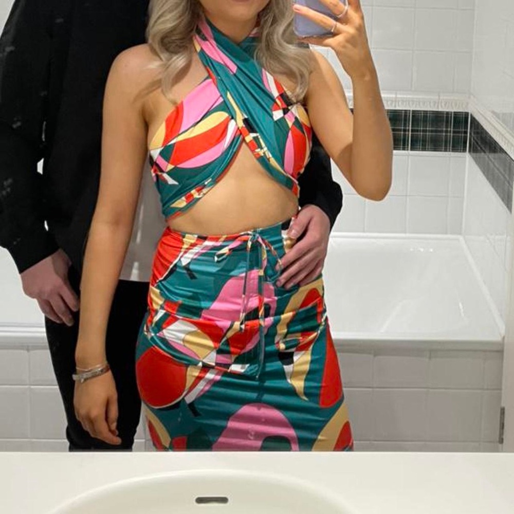 Multi coloured co ord top